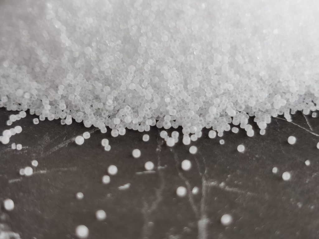 Соль пищевая выварочная экстра, с противосле­живающей добавкой